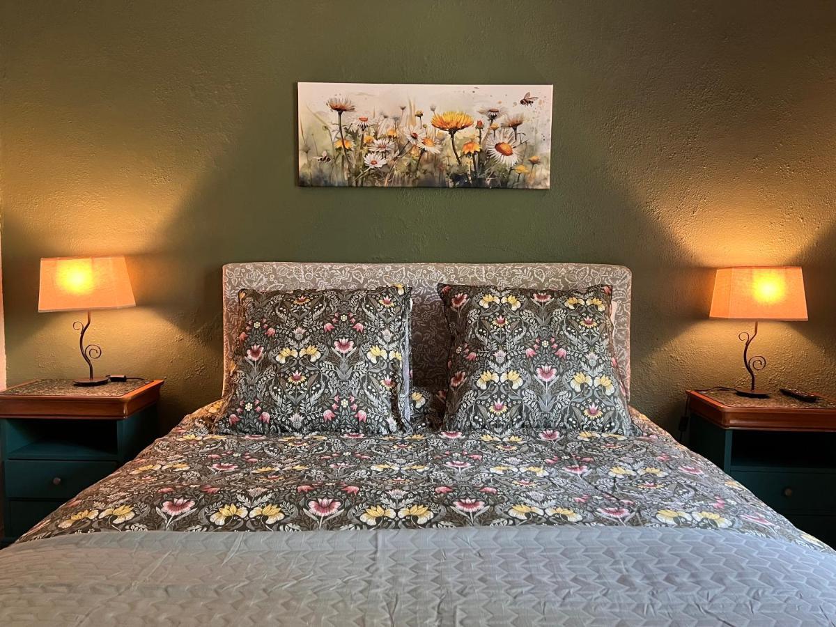 Beauficel Les Trois Fenetres Bed & Breakfast エクステリア 写真